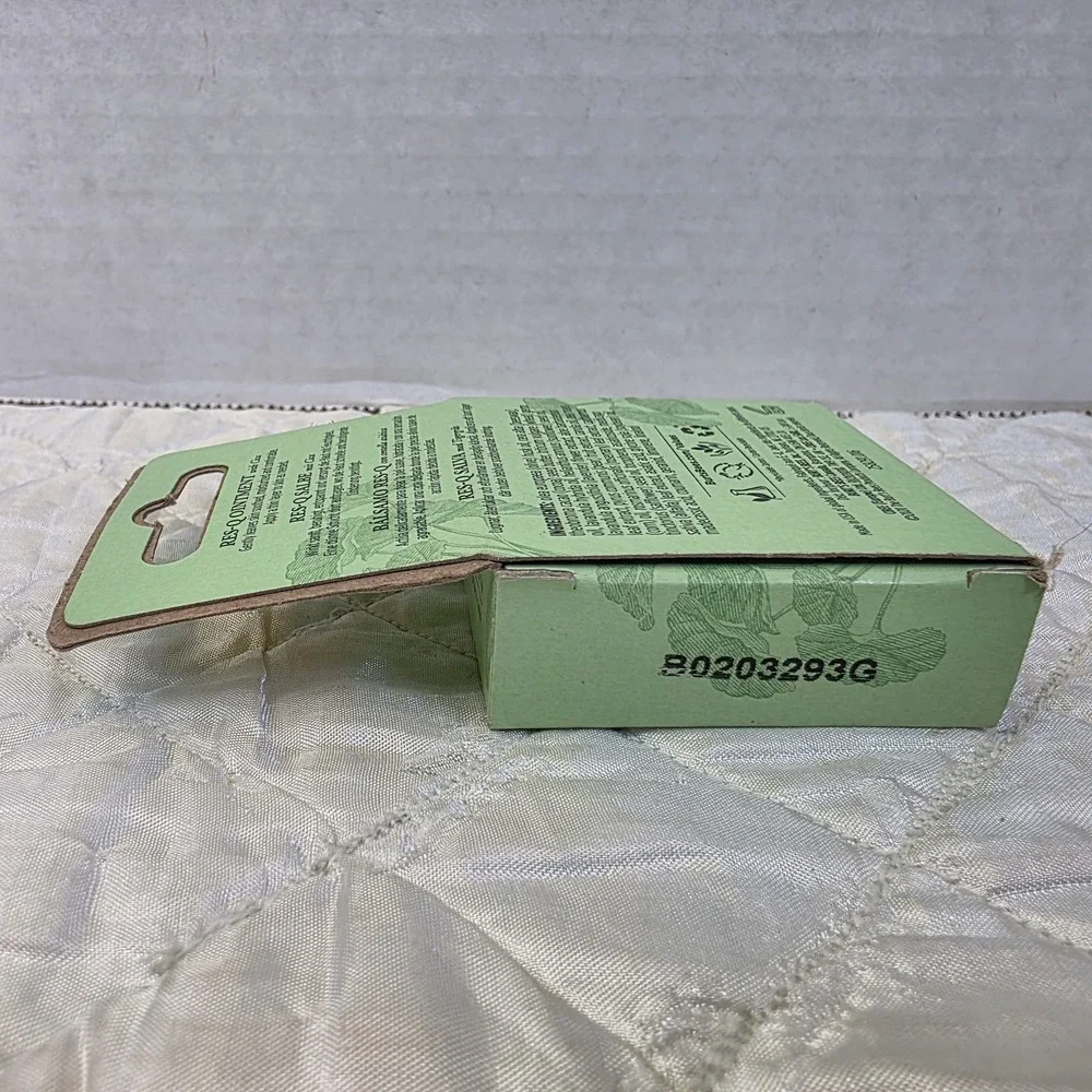 Burt's Bees Res-Q Ointment Skin Balm Soothing All Natural Beeswax 0.6oz Moisture